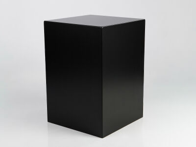 Studio Sitzwürfel groß 52x52x75cm schwarz lackiert